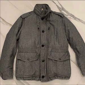 Burberry Men’s Medium wool jacket. Extremely Warm!